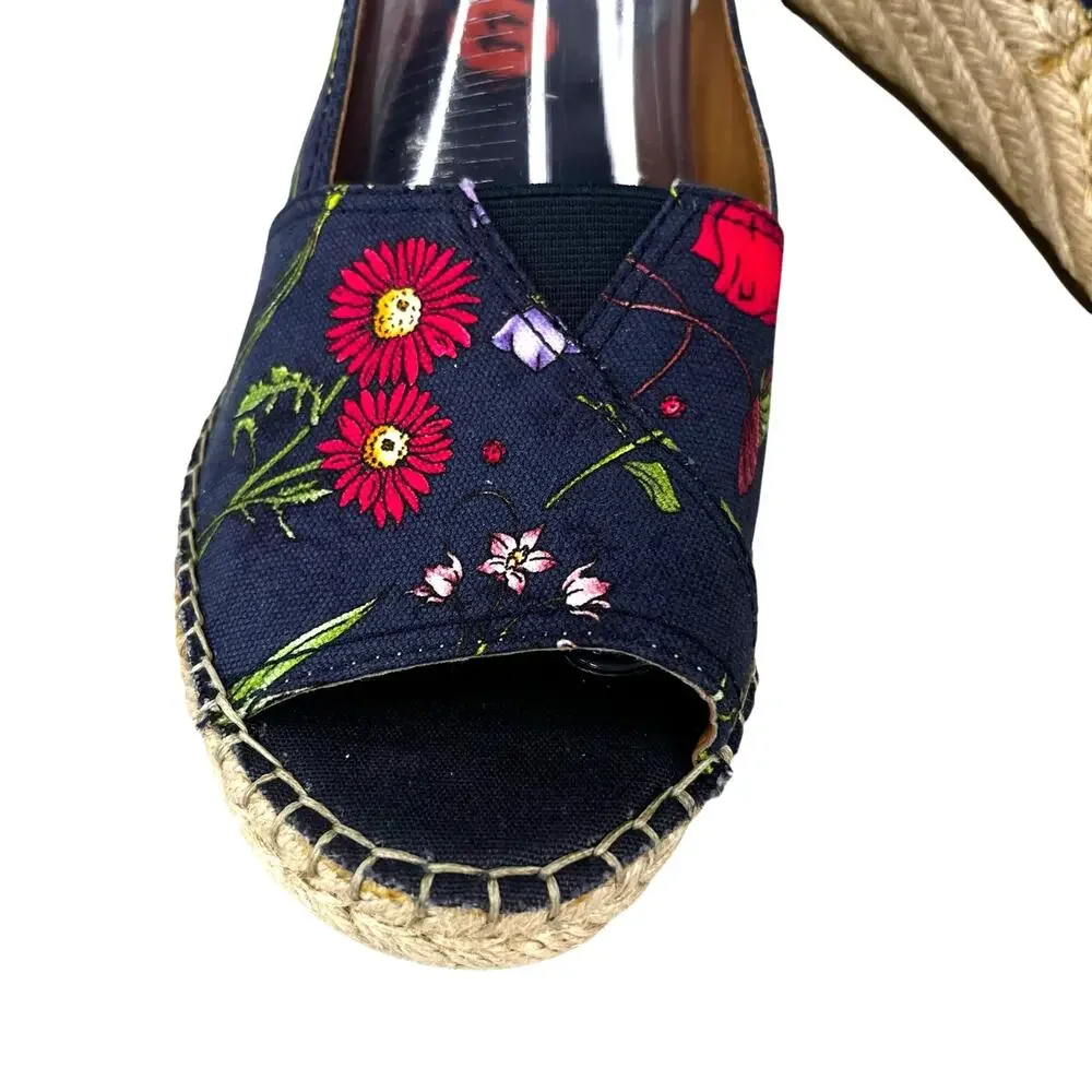 Clarks Artisan Petrina Rhea Navy Floral Canvas Wedge Sandal 11 New